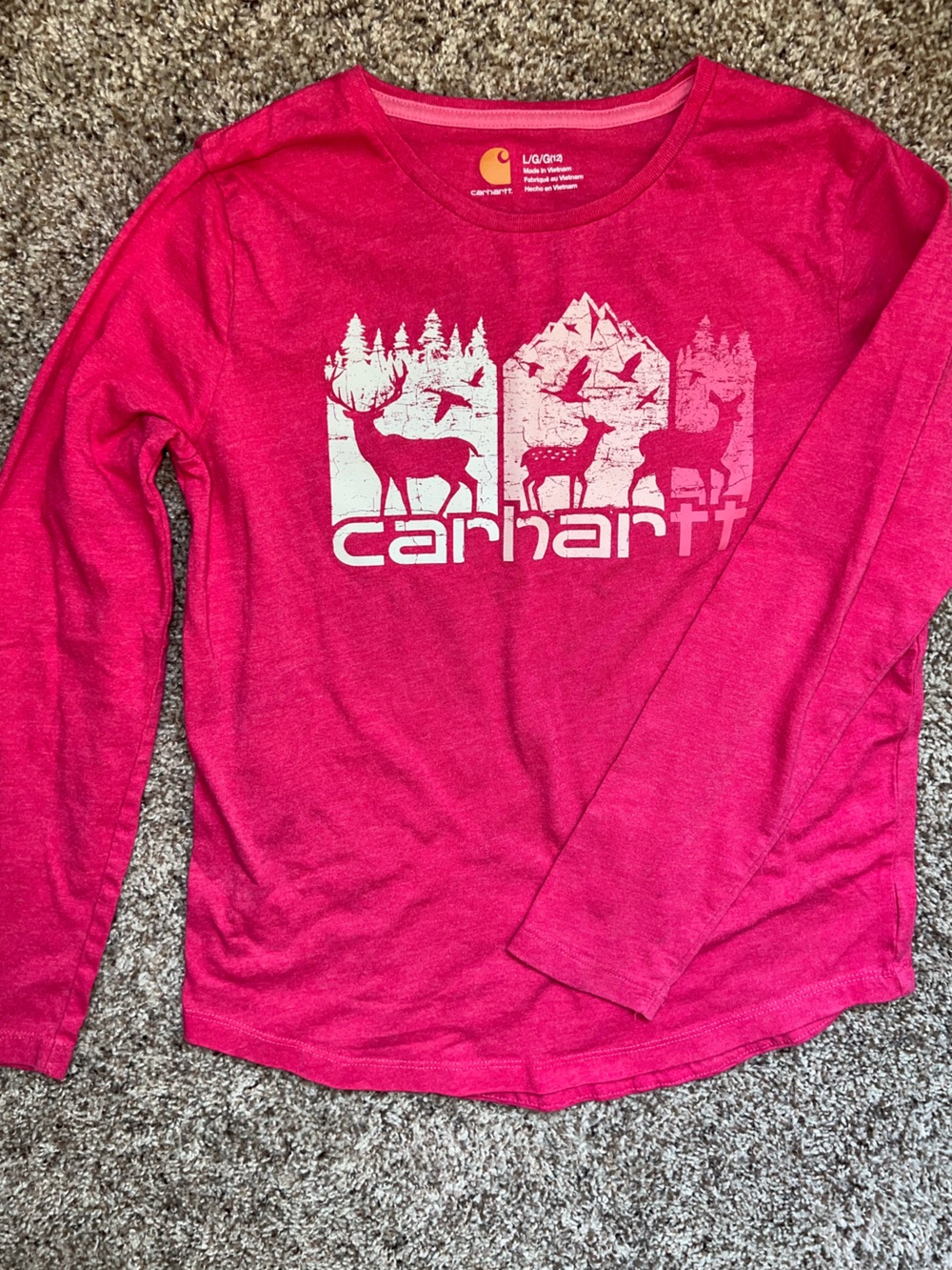Carhartt Girls' Hot Pink Long-Sleeve Deer Hunting Graphic Shirt Kids Large